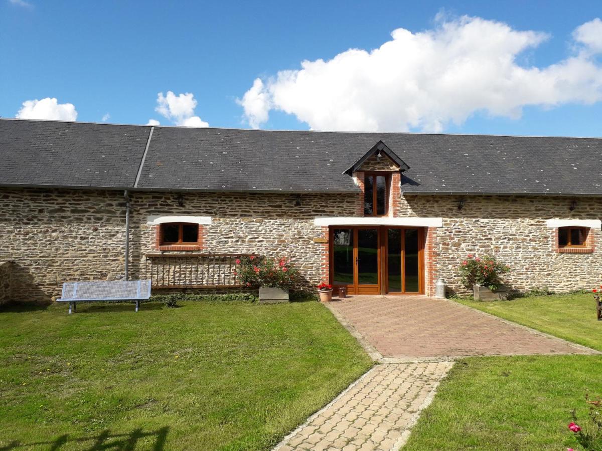 La Ferme De La Baconnerie Villa Sainte-Marguerite-d'Elle ภายนอก รูปภาพ