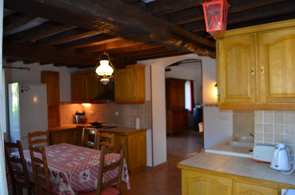 La Ferme De La Baconnerie Villa Sainte-Marguerite-d'Elle ภายนอก รูปภาพ